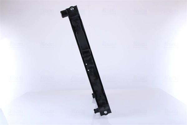 Radiador de esfriamento de motor Nissens 66642 preço, a partir de 129,98 USD