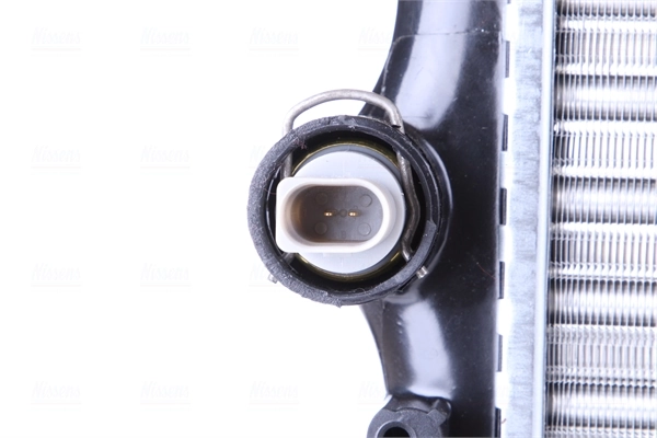 Radiador de esfriamento de motor 65296 Nissens