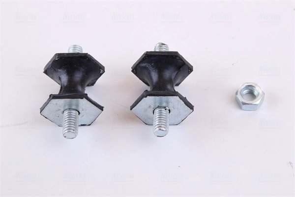 Radiador de aparelho de ar condicionado Nissens 940049