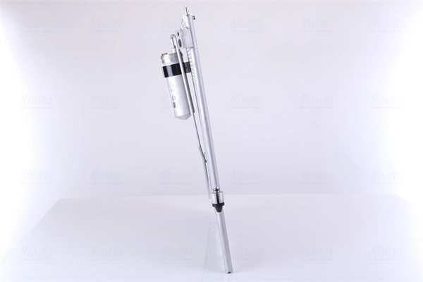 Radiador de aparelho de ar condicionado Nissens 940472 preço, a partir de 179,63 USD