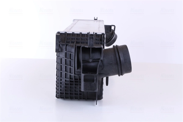 Radiador de intercooler Nissens 96103 preço, a partir de 293,67 USD