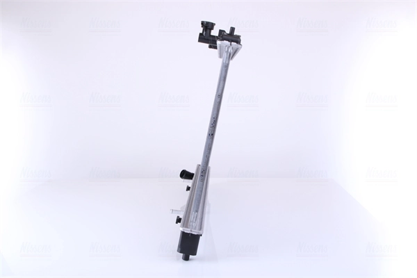 Radiador de esfriamento de motor Nissens 68550 preço, a partir de 192,51 USD
