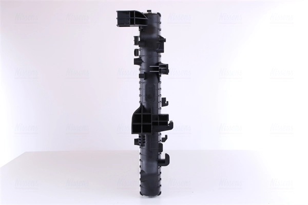 Radiador de esfriamento de motor Nissens 65282A preço, a partir de 138,13 USD