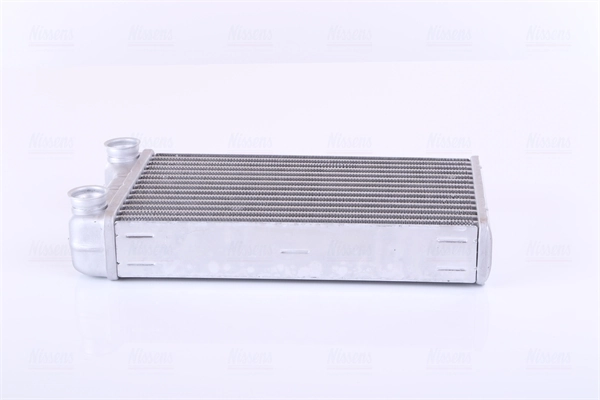 Radiador de forno (de aquecedor) 70226 Nissens