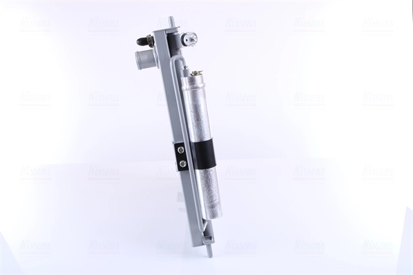 Radiador de aparelho de ar condicionado Nissens 637636 preço, a partir de 102,15 USD