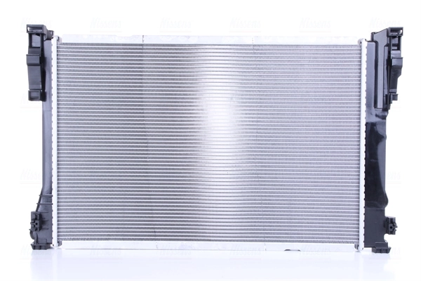 Radiador de esfriamento de motor Nissens 627012 preço, a partir de 250,28 USD