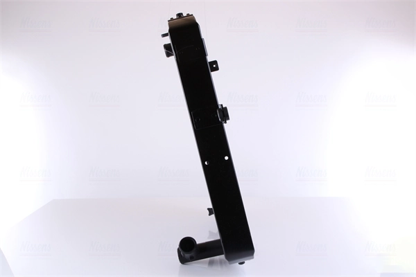 Radiador de esfriamento de motor Chrysler 253104B010