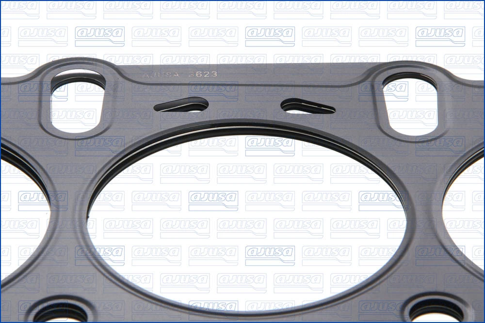 Vedante de cabeça de motor (CBC) Ajusa 10183900 preço, a partir de 104,17 USD