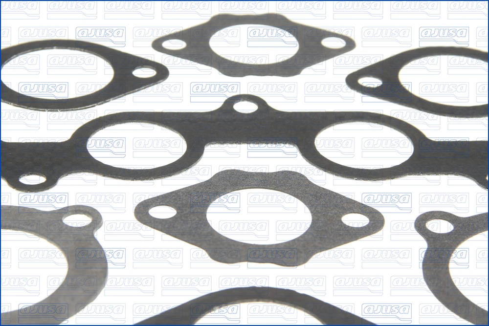 Compre 52004500 Ajusa Kit superior de vedantes de motor