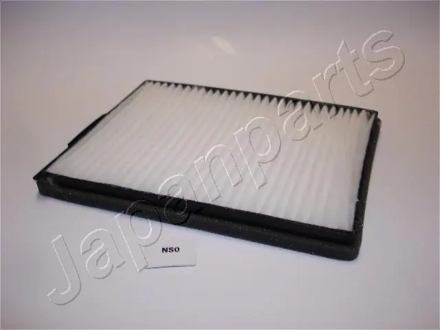 Filtro de salão para Nissan Terrano R20