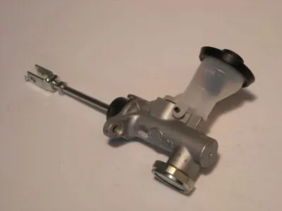 Cilindro mestre de embraiagem Toyota Land Cruiser 80 J8