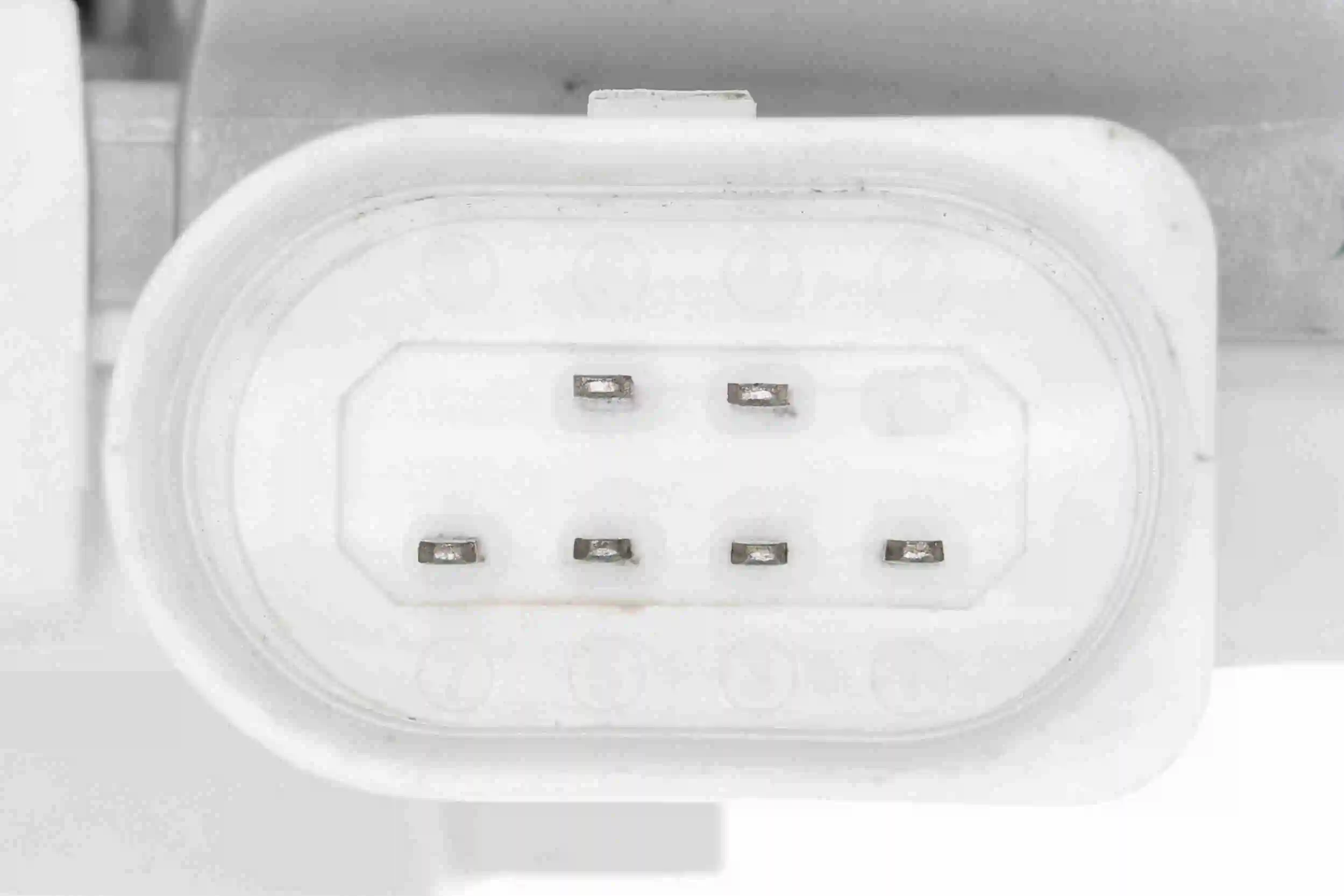 V10852360 Vemo Fecho da porta dianteira esquerda