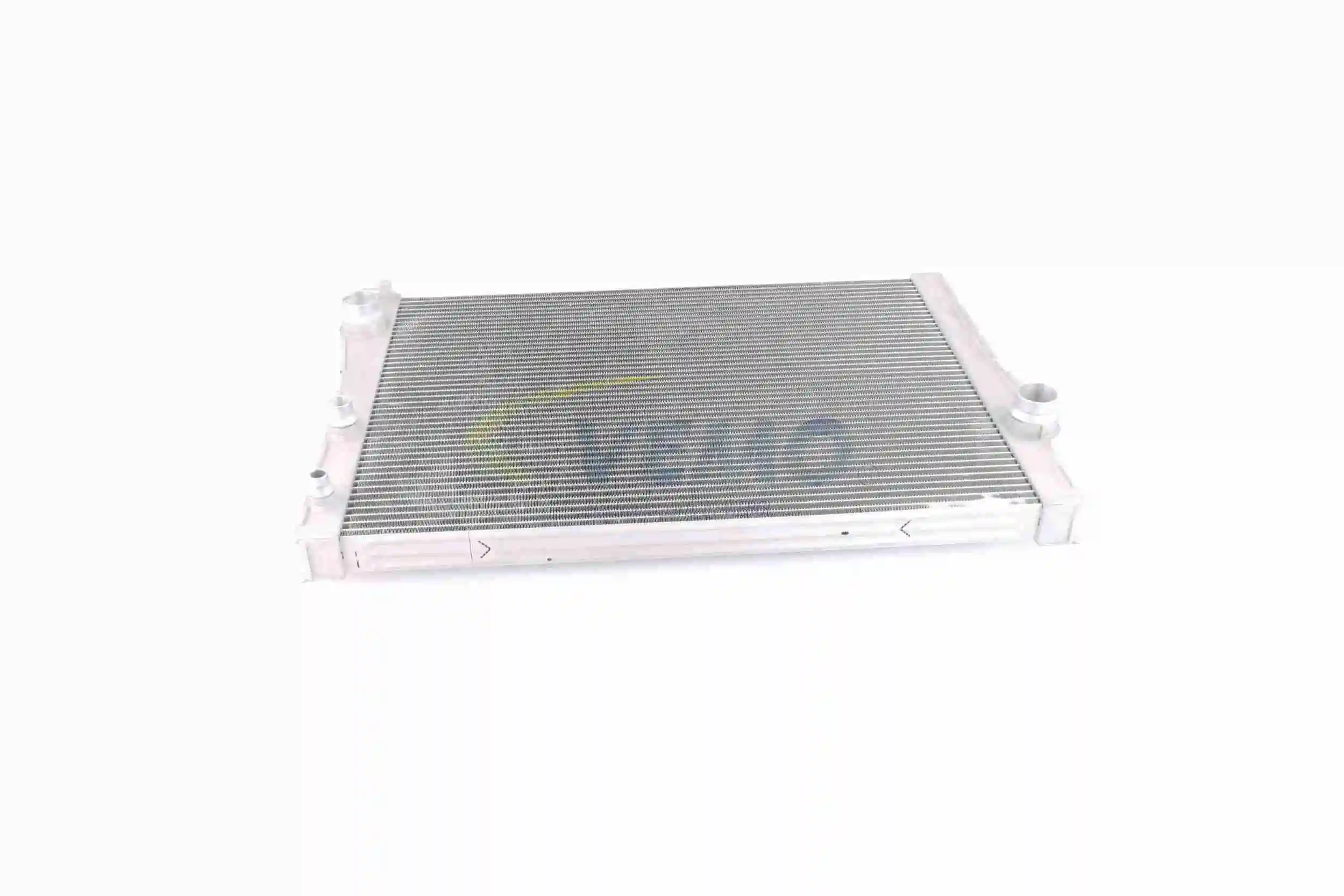 Radiador de esfriamento de motor Vemo V20600027