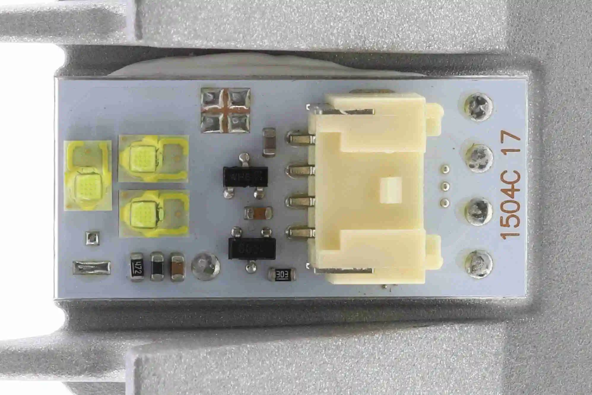 V20730203 Vemo 