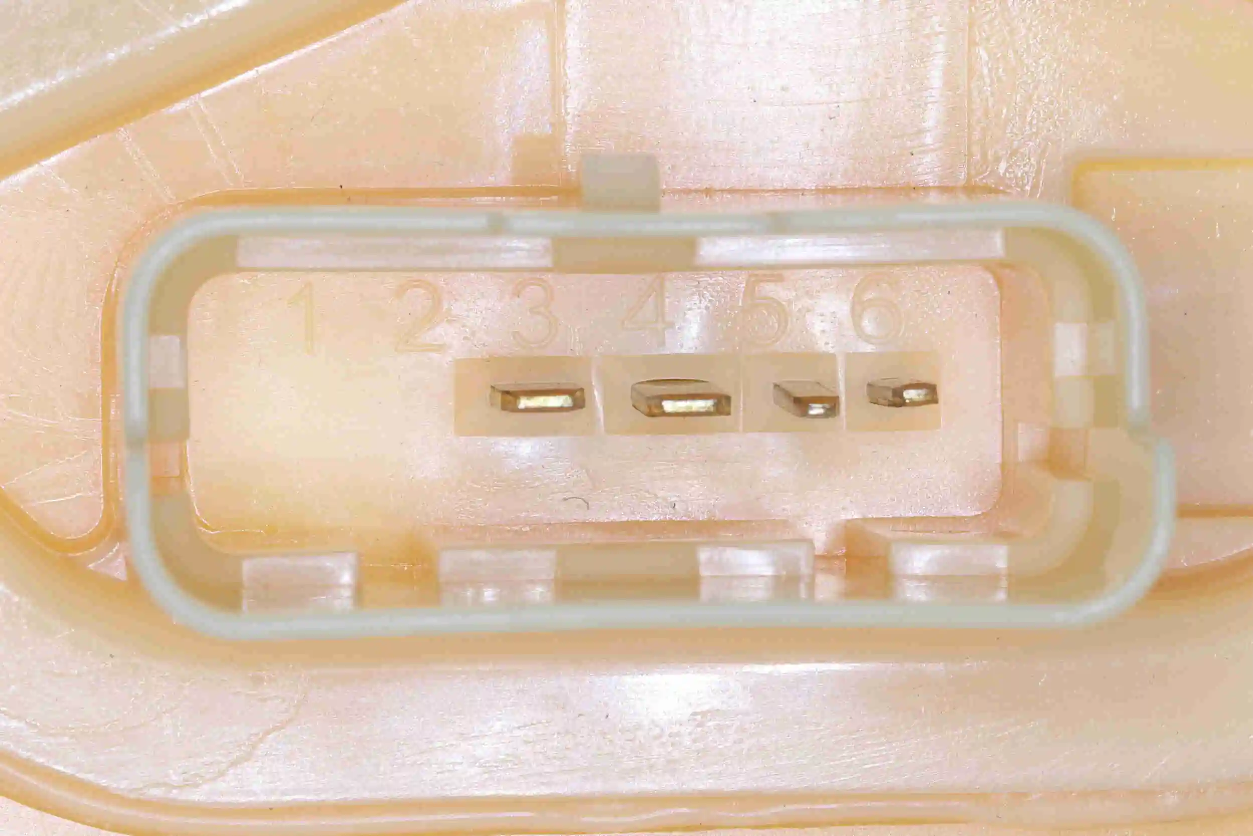 V22090054 Vemo Sensor do nível de combustível no tanque
