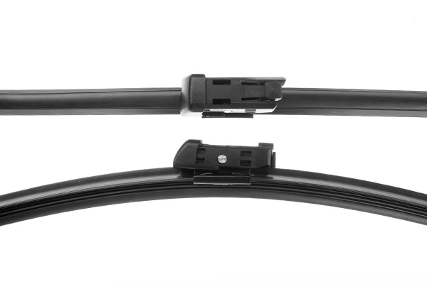 Limpa-pára-brisas do pára-brisas, kit de 2 un. para Volkswagen Multivan T5 7HM, 7HN, 7HF, 7EF, 7EM, 7EN