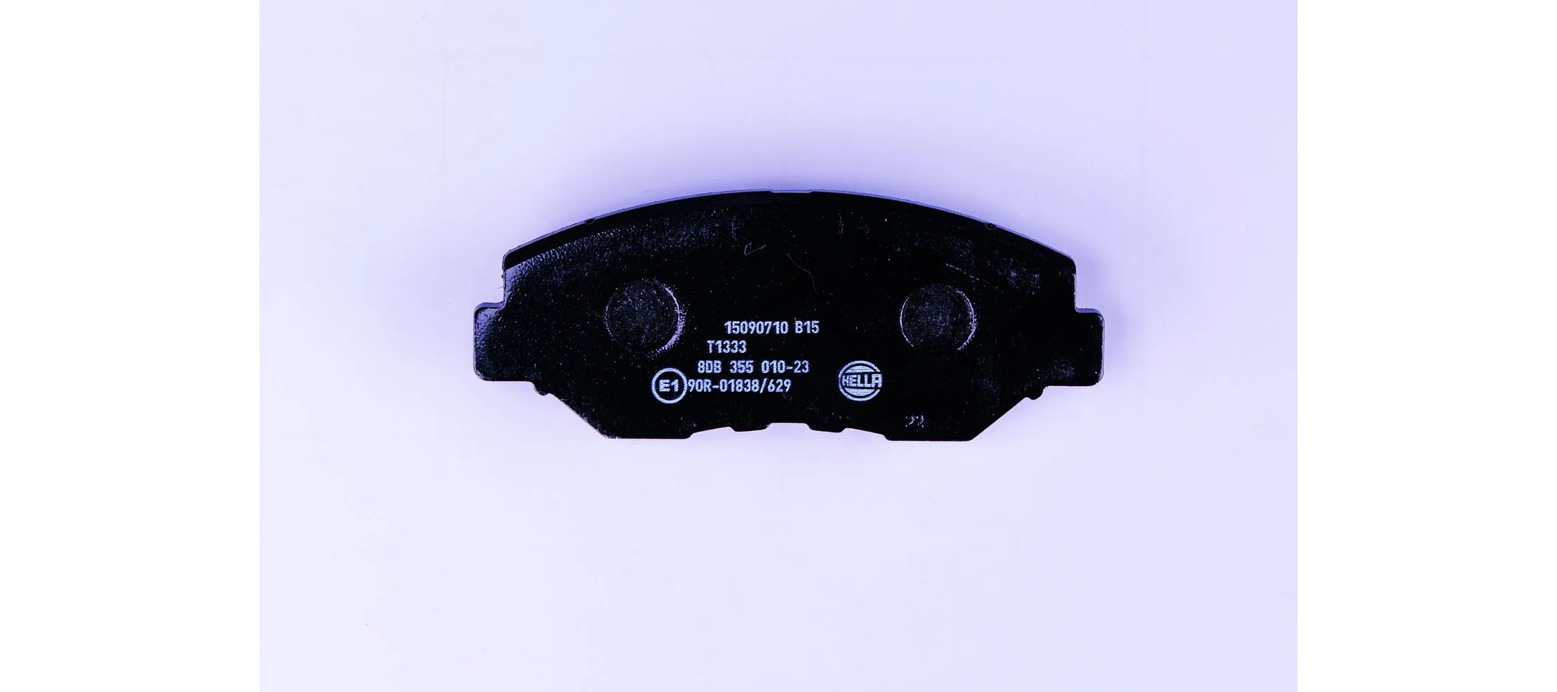 8DB355010231 HELLA Sapatas do freio dianteiras de disco
