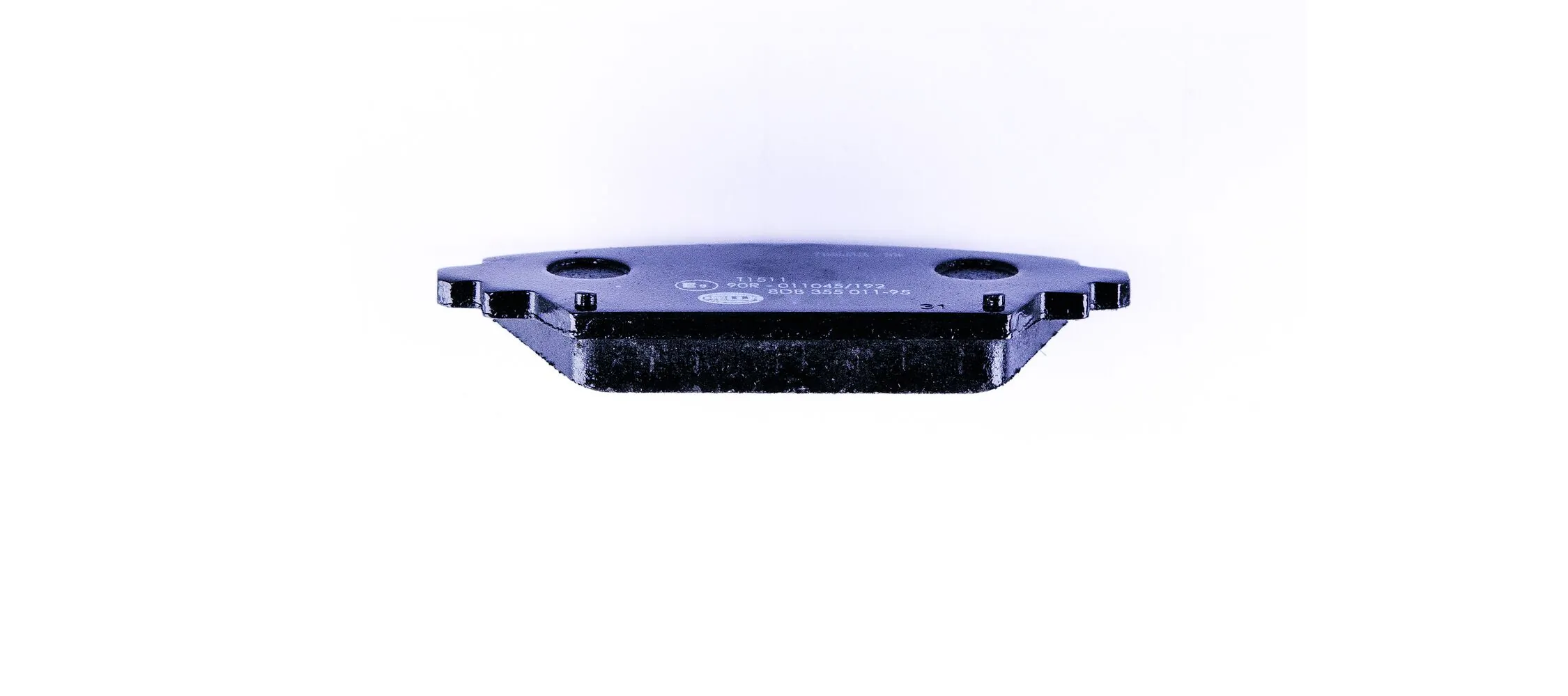 Sapatas do freio dianteiras de disco HELLA 8DB355011951 preço, a partir de 32,52 USD