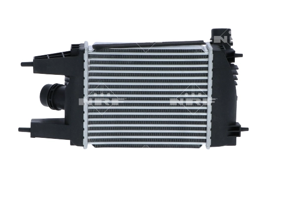 Radiador de intercooler Nissan JUKE NMUK F15E