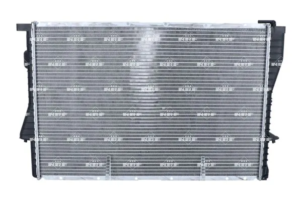 Radiador de esfriamento de motor NRF 53722 preço, a partir de 126,10 USD