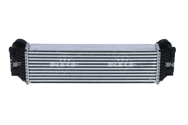  Radiador de intercooler BMW 7 sedan (F01, F02, F03, F04) (2008 - 2015) 