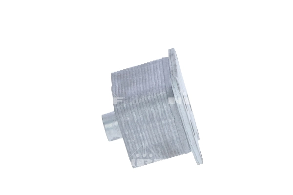 31358 NRF Radiador de óleo (frigorífico), debaixo de filtro