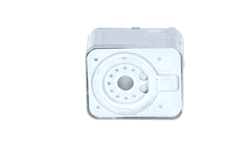 Radiador de óleo (frigorífico), debaixo de filtro NRF 31168 preço, a partir de 53,75 USD