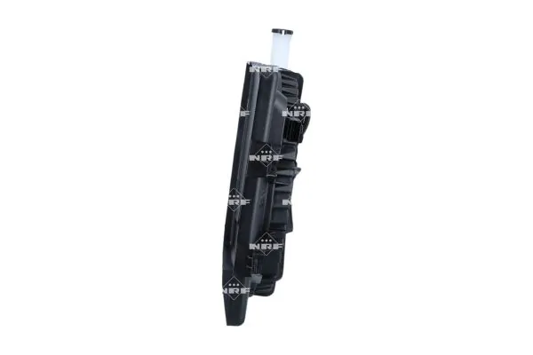 470146 NRF Difusor do radiador de esfriamento, montado com motor e roda de aletas