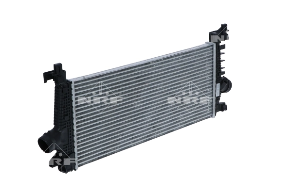 Radiador de intercooler 30932 NRF