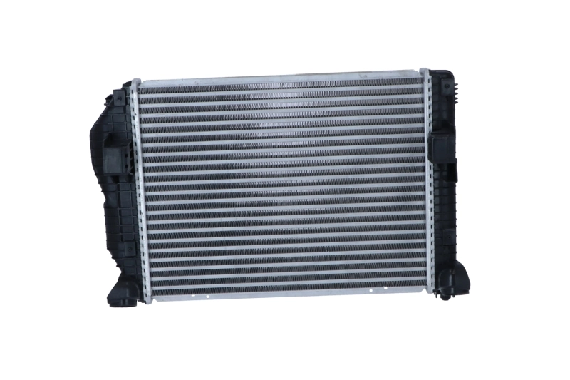 Radiador de intercooler Mercedes A9705010101 preço, a partir de 444,29 USD