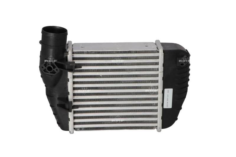 Radiador de intercooler NRF 30015 preço, a partir de 77,37 USD