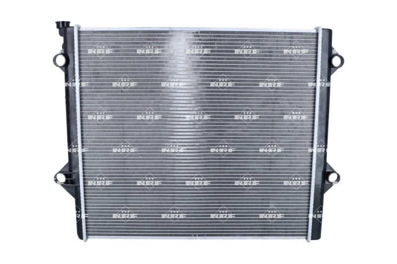 Compre Radiador de esfriamento de motor Toyota Land Cruiser 