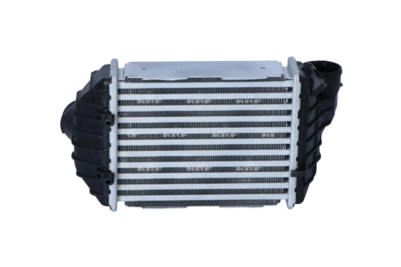 Radiador de intercooler NRF 30133 preço, a partir de 49,37 USD