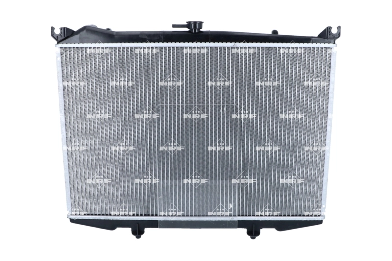 Radiador de esfriamento de motor Nissan Terrano I WD21