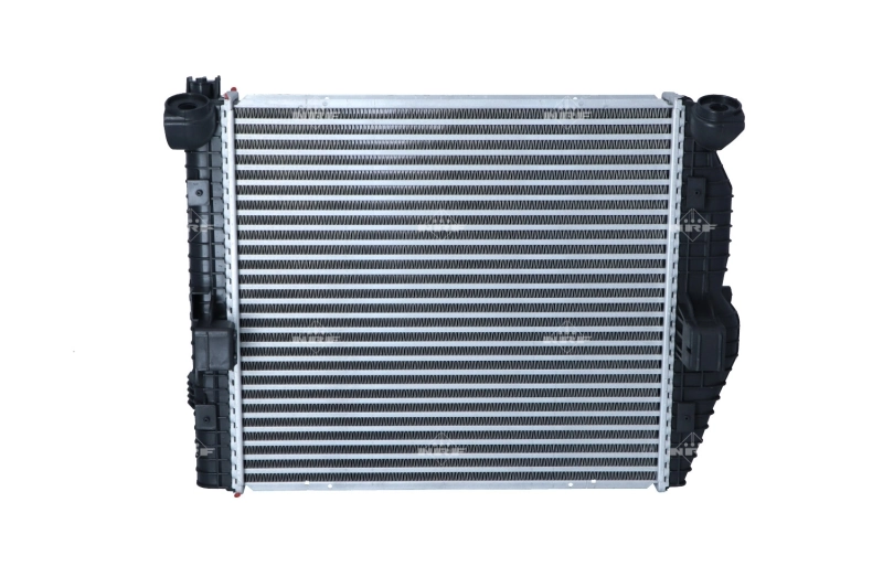 Radiador de intercooler Mercedes A9585010301 preço, a partir de 418,26 USD