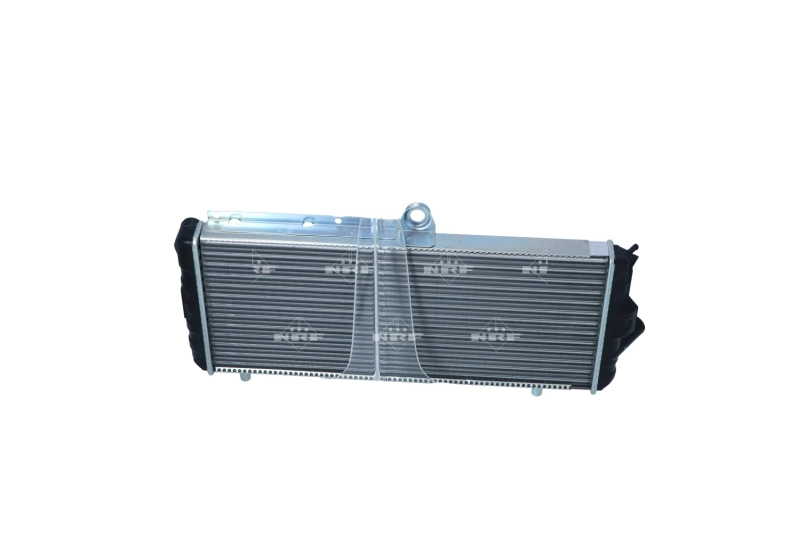 Radiador de esfriamento de motor Alfa Romeo 33  905