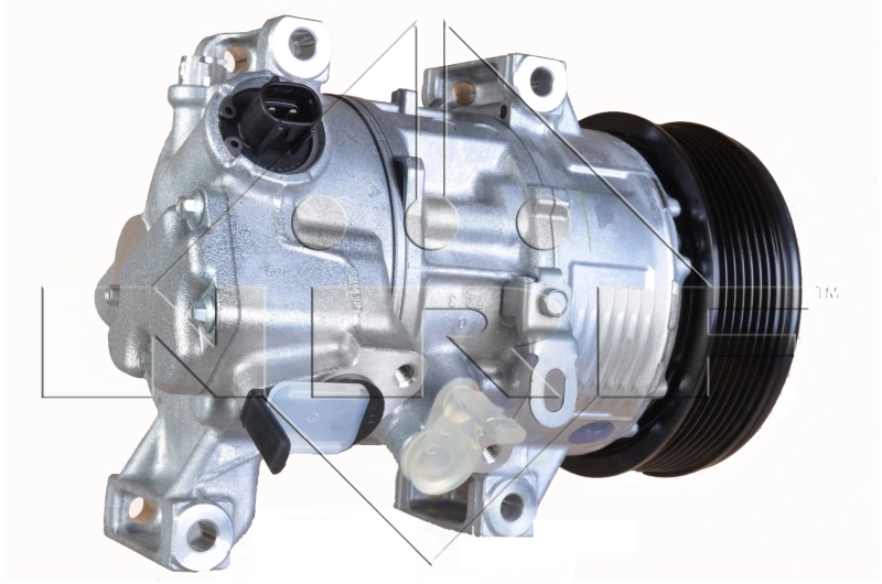 Compressor de aparelho de ar condicionado Toyota Corolla  E15
