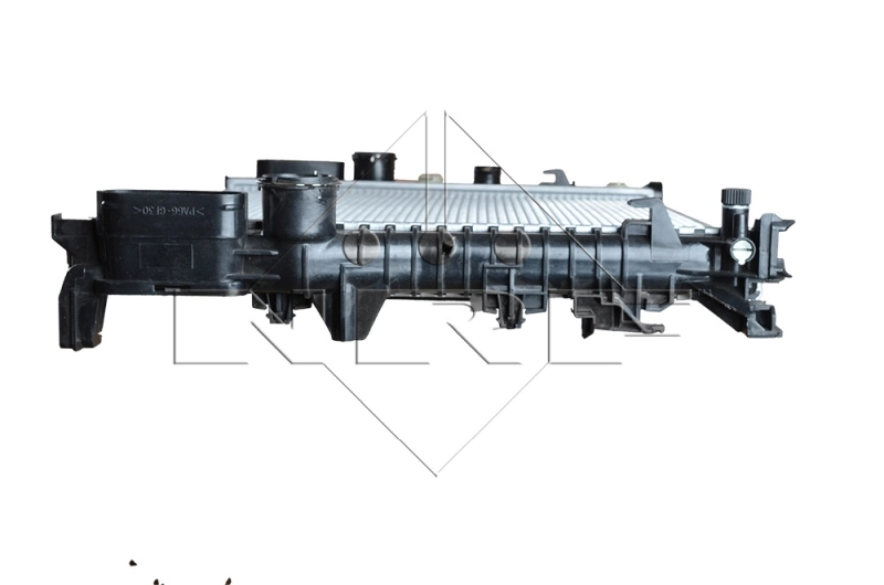 Compre A1758 HELLA Radiador de esfriamento de motor