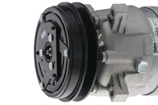 Compre 699168 VALEO Compressor de aparelho de ar condicionado