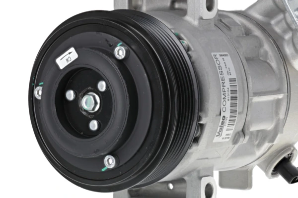 Compre Compressor de aparelho de ar condicionado Fiat Fiorino 
