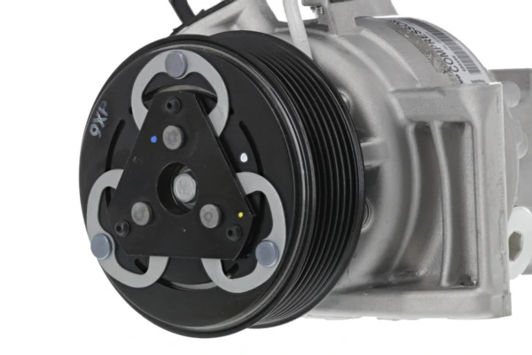 Compre 699496 VALEO Compressor de aparelho de ar condicionado