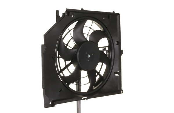 Difusor do radiador de esfriamento, montado com motor e roda de aletas CFF137000S Mahle Original