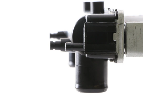 Radiador de esfriamento de motor Mahle Original CR173000S preço, a partir de 80,95 USD