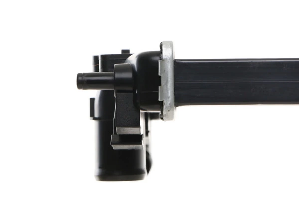 Radiador de esfriamento de motor Mahle Original CR35000S preço, a partir de 63,97 USD