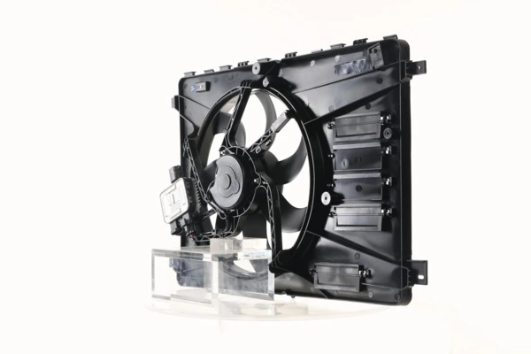 CFF401000S Mahle Original Difusor do radiador de esfriamento, montado com motor e roda de aletas