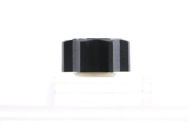 Tampa (tampão) do tanque de expansão Mahle Original CRB99000S preço, a partir de 3,90 USD