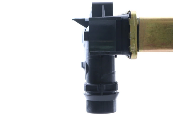 Radiador de esfriamento de motor CR647000S Mahle Original