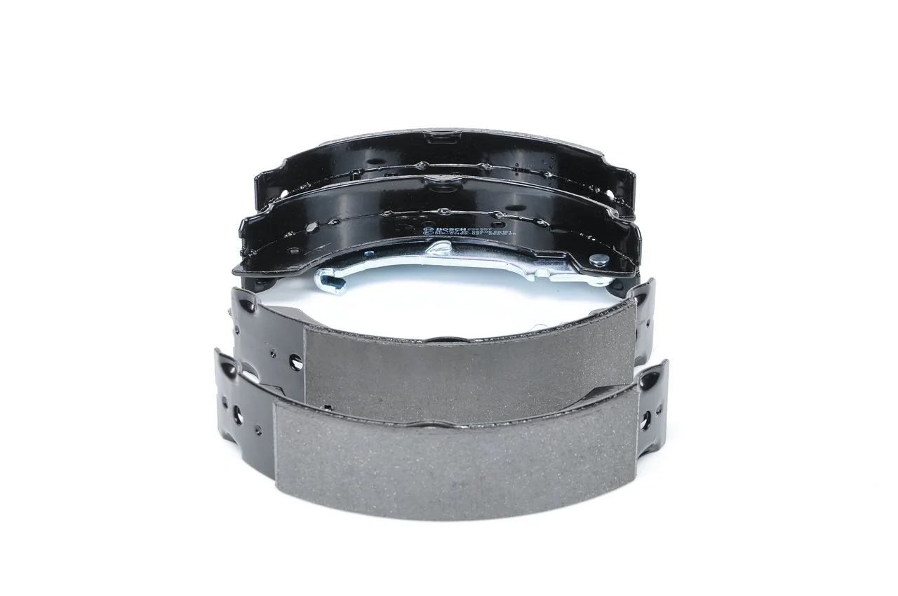 Compre 0986487585 Bosch Sapatas do freio traseiras de tambor