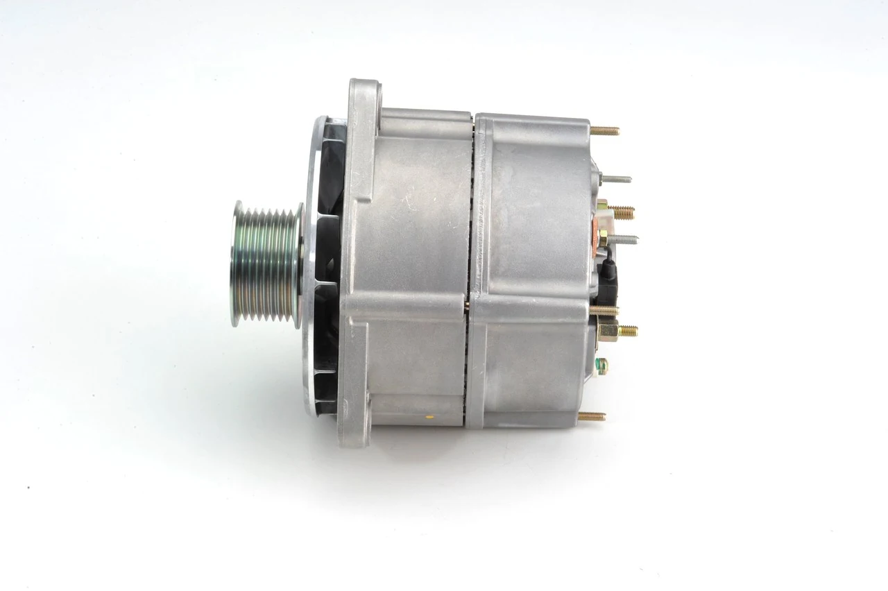0120469119 Bosch Gerador