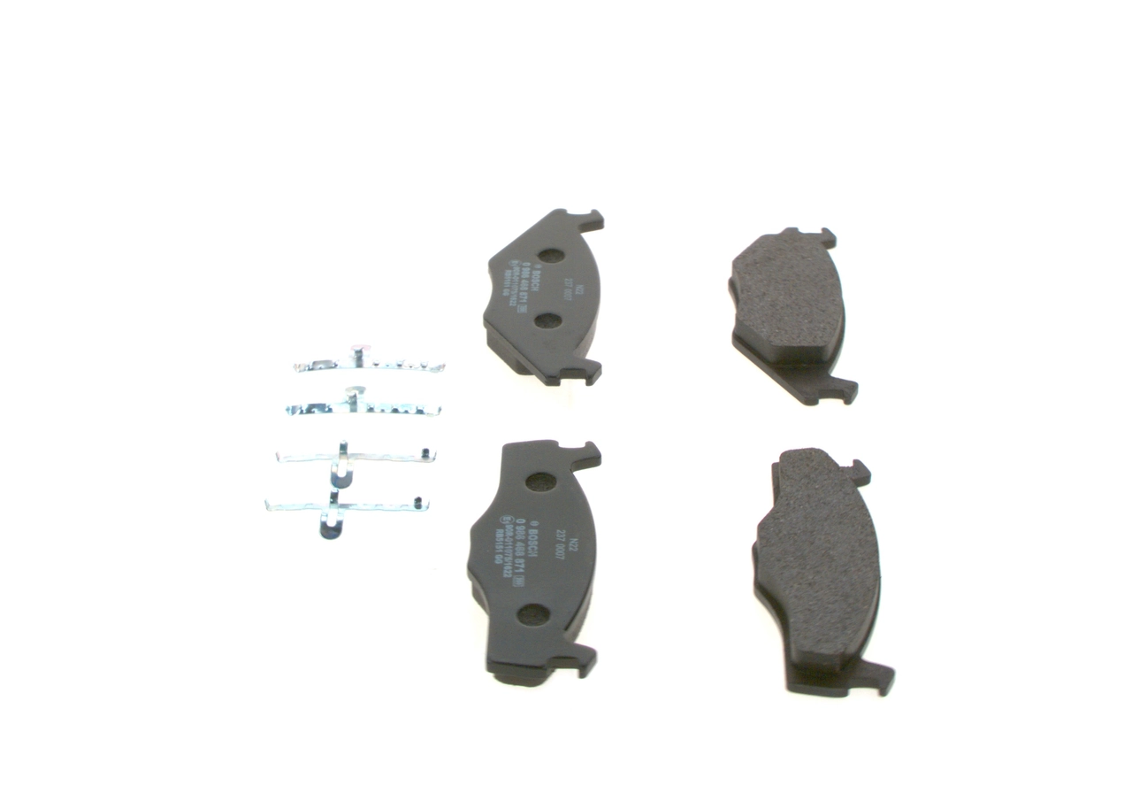 Sapatas do freio dianteiras de disco Bosch 0986468871 preço, a partir de 21,32 USD